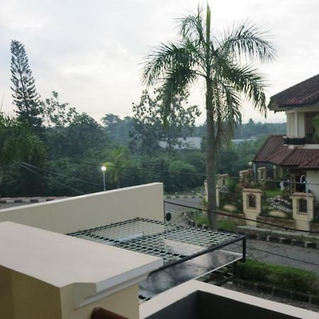 Omah Sastro 2 Hotel Jogjacarta Exterior foto