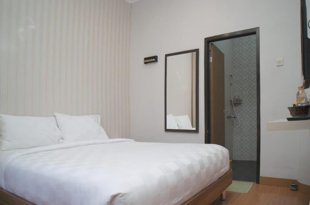 Omah Sastro 2 Hotel Jogjacarta Exterior foto